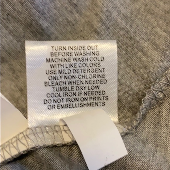 🥳🎉Host Pick🎉🥳⚾️ NWOT LA Dodgers Embellished Jersey Tee ⚾️ - Picture 9 of 11